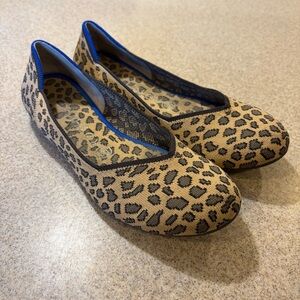 Rothy's Retired Leopard Cheetah Print Rounded Ballet Flats Womens Size 8.5 Shoes